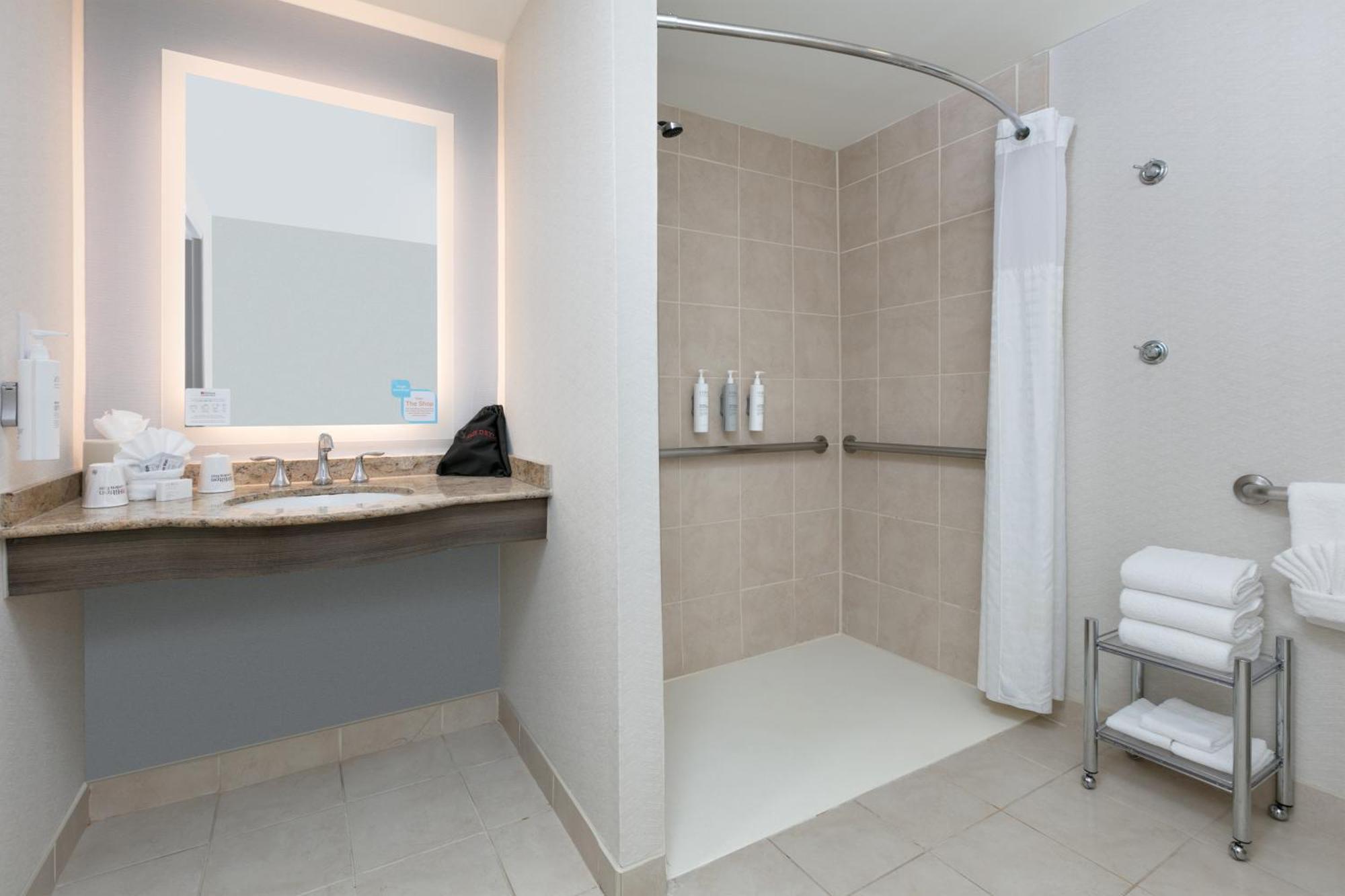 Hilton Garden Inn Dallas Arlington Dış mekan fotoğraf