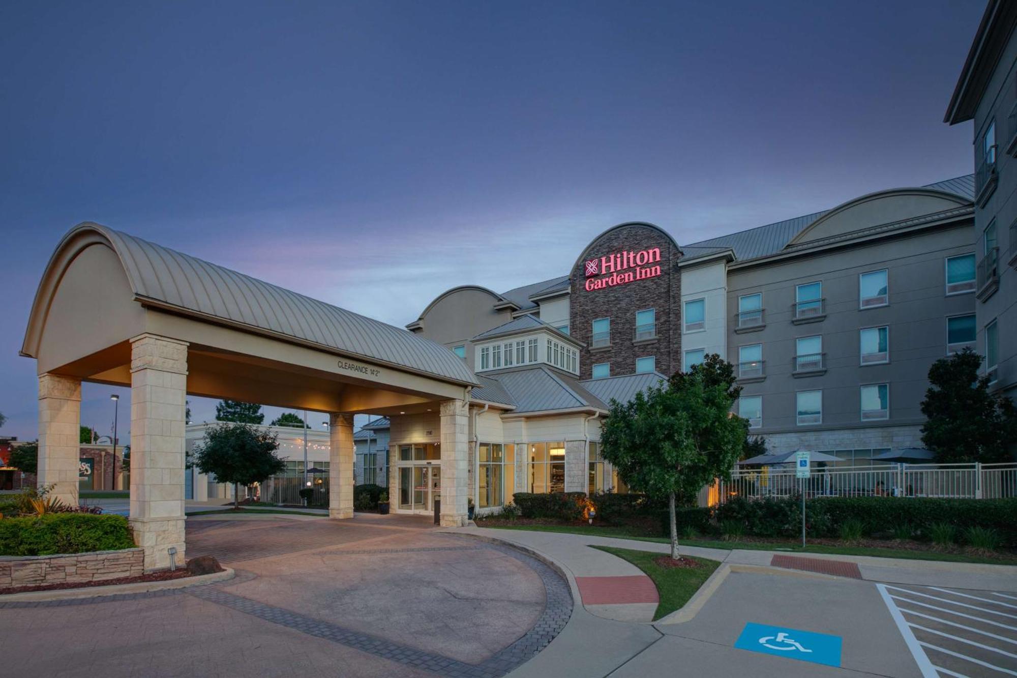 Hilton Garden Inn Dallas Arlington Dış mekan fotoğraf
